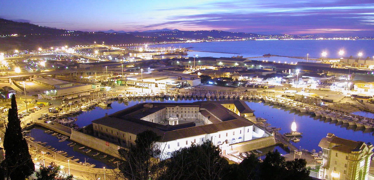 Ancona - Veduta della Mole Vanvitelliana